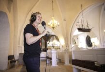 Radiogudstjeneste er den første til at blive 100 år i DR Producer og Katarina Lewkovitch byder velkommen til Radiogudstjeneste, foto Bjarne Bergius Hermansen